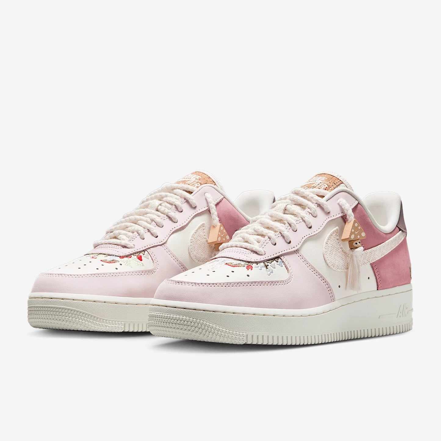 Tênis Nike Air Force 1 '07 Essential (Branco)