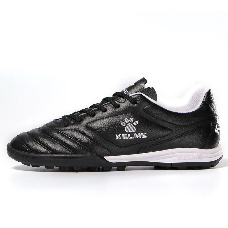 Chuteira KELME Masculina para Gramado Sintético