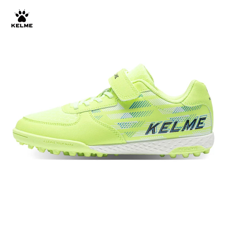 Chuteira Infantil KELME para Gramado Sintético e Campo
